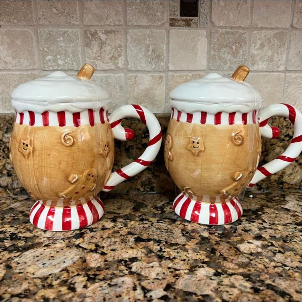 Gingerbread Man Mugs with Topper-Set By Arlington Designs pairs with Rae Dunn.